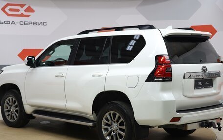 Toyota Land Cruiser Prado 150 рестайлинг 2, 2018 год, 4 590 000 рублей, 4 фотография