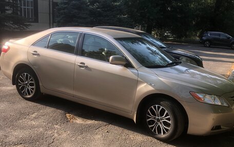 Toyota Camry, 2008 год, 1 600 000 рублей, 2 фотография