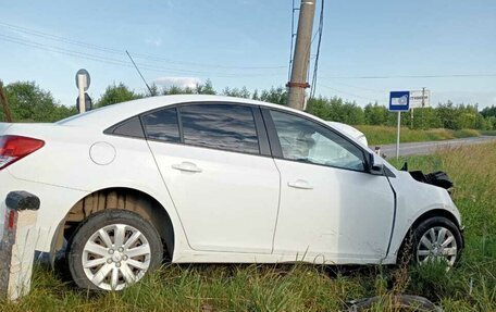 Chevrolet Cruze II, 2014 год, 400 000 рублей, 3 фотография