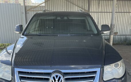 Volkswagen Touareg III, 2008 год, 1 050 000 рублей, 6 фотография