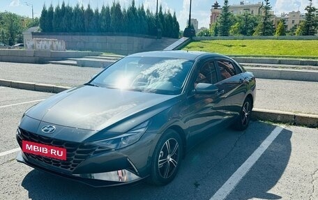 Hyundai Elantra, 2022 год, 2 450 000 рублей, 5 фотография