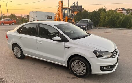 Volkswagen Polo VI (EU Market), 2016 год, 1 379 000 рублей, 2 фотография