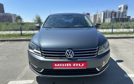 Volkswagen Passat B7, 2011 год, 1 499 000 рублей, 10 фотография