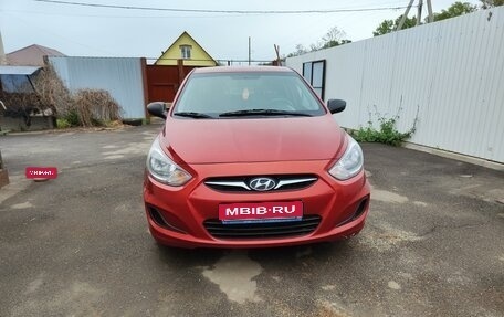 Hyundai Solaris II рестайлинг, 2013 год, 720 000 рублей, 2 фотография