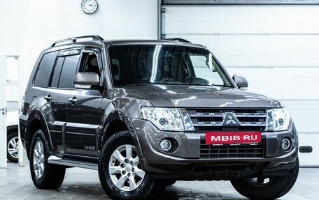 Mitsubishi Pajero IV, 2012 год, 2 059 000 рублей, 2 фотография