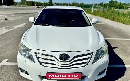 Toyota Camry, 2010 год, 1 395 000 рублей, 4 фотография