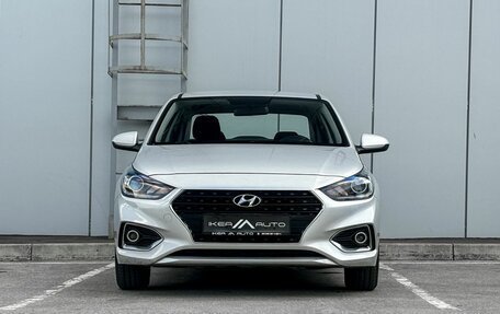 Hyundai Solaris II рестайлинг, 2018 год, 1 400 000 рублей, 2 фотография