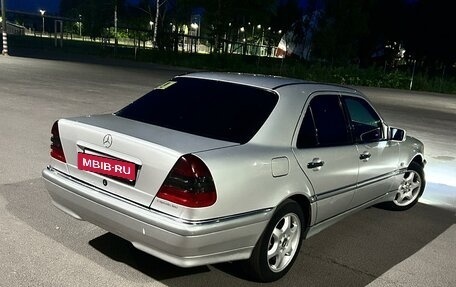 Mercedes-Benz C-Класс, 1997 год, 580 000 рублей, 3 фотография