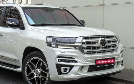 Toyota Land Cruiser 200, 2017 год, 7 830 000 рублей, 8 фотография