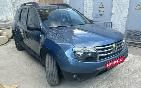 Renault Duster I рестайлинг, 2014 год, 960 000 рублей, 2 фотография