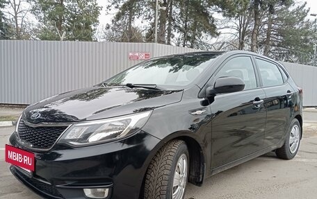 KIA Rio III рестайлинг, 2015 год, 1 050 000 рублей, 2 фотография