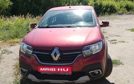 Renault Logan II, 2019 год, 850 000 рублей, 2 фотография