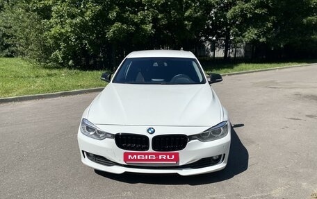 BMW 3 серия, 2013 год, 2 095 000 рублей, 3 фотография