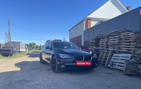 BMW 7 серия, 2011 год, 1 700 000 рублей, 3 фотография