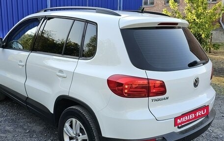 Volkswagen Tiguan I, 2016 год, 2 200 000 рублей, 6 фотография