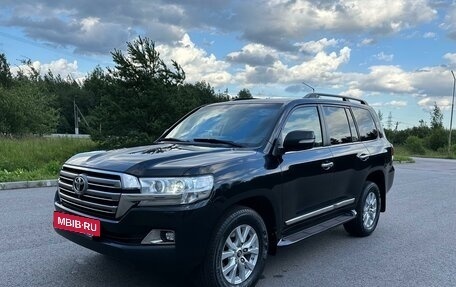 Toyota Land Cruiser 200, 2015 год, 6 500 000 рублей, 3 фотография