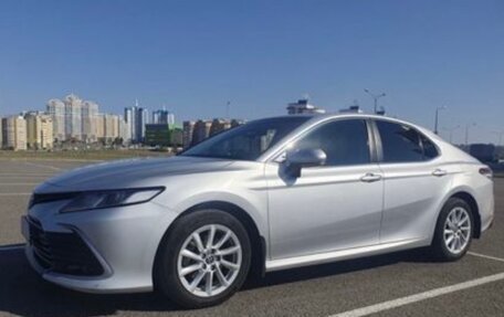 Toyota Camry, 2021 год, 3 200 000 рублей, 11 фотография