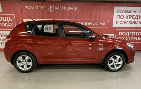 KIA cee'd I рестайлинг, 2011 год, 870 000 рублей, 4 фотография