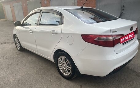 KIA Rio III рестайлинг, 2012 год, 945 000 рублей, 5 фотография