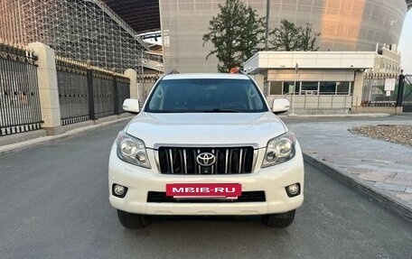 Toyota Land Cruiser Prado 150 рестайлинг 2, 2010 год, 3 340 000 рублей, 8 фотография