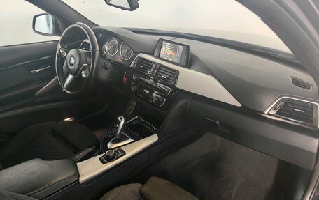 BMW 3 серия, 2017 год, 2 675 000 рублей, 12 фотография