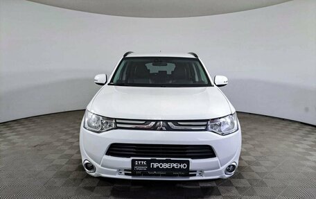 Mitsubishi Outlander III рестайлинг 3, 2013 год, 1 518 300 рублей, 2 фотография