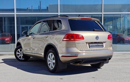 Volkswagen Touareg III, 2015 год, 3 300 000 рублей, 6 фотография