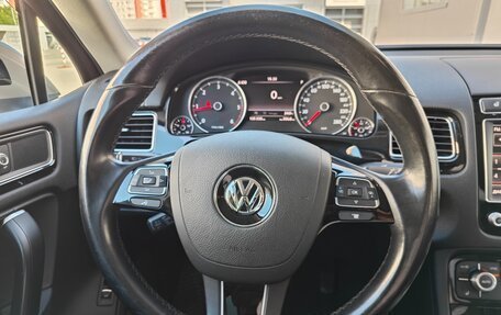 Volkswagen Touareg III, 2015 год, 3 300 000 рублей, 16 фотография