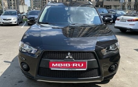 Mitsubishi Outlander III рестайлинг 3, 2010 год, 1 300 000 рублей, 1 фотография