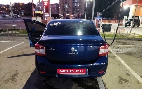 Renault Logan II, 2017 год, 750 000 рублей, 8 фотография