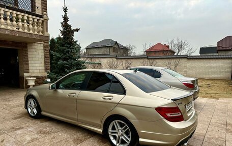 Mercedes-Benz C-Класс, 2012 год, 1 550 000 рублей, 2 фотография