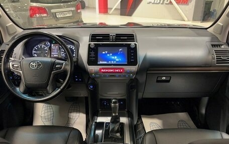 Toyota Land Cruiser Prado 150 рестайлинг 2, 2019 год, 5 697 000 рублей, 34 фотография