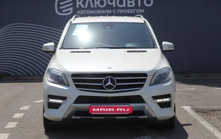 Mercedes-Benz M-Класс, 2013 год, 2 500 000 рублей, 3 фотография