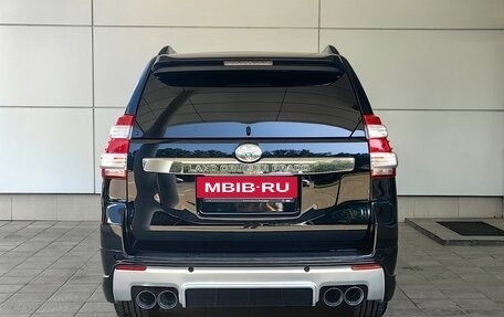 Toyota Land Cruiser Prado 150 рестайлинг 2, 2016 год, 4 200 000 рублей, 8 фотография