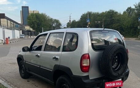 Chevrolet Niva I рестайлинг, 2005 год, 330 000 рублей, 4 фотография