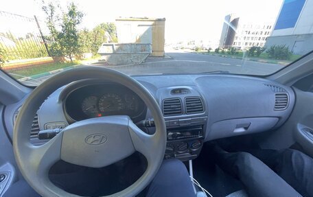 Hyundai Accent II, 2004 год, 310 000 рублей, 6 фотография