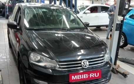 Volkswagen Polo VI (EU Market), 2016 год, 1 020 000 рублей, 2 фотография