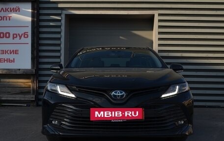 Toyota Camry, 2020 год, 3 849 000 рублей, 6 фотография