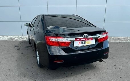 Toyota Camry, 2014 год, 1 790 000 рублей, 7 фотография