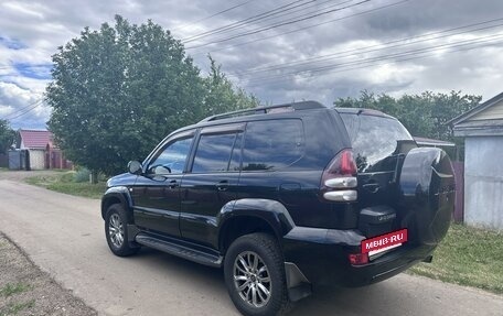 Toyota Land Cruiser Prado 120 рестайлинг, 2005 год, 2 050 000 рублей, 8 фотография