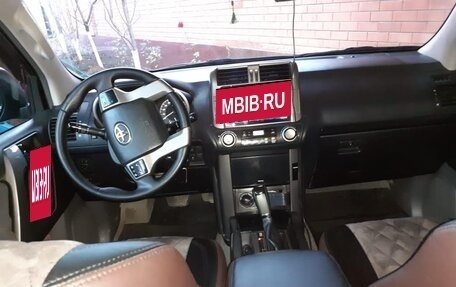 Toyota Land Cruiser Prado 150 рестайлинг 2, 2013 год, 3 000 000 рублей, 2 фотография