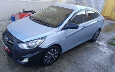 Hyundai Solaris II рестайлинг, 2013 год, 690 000 рублей, 1 фотография