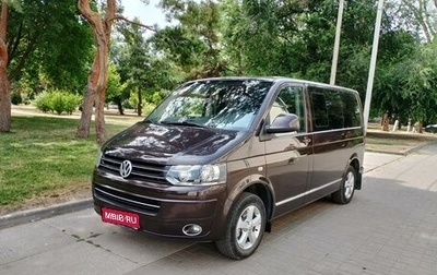 Volkswagen Caravelle T5, 2012 год, 2 080 000 рублей, 1 фотография