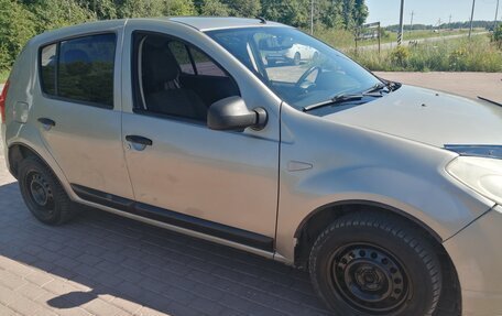 Renault Sandero I, 2011 год, 550 000 рублей, 4 фотография