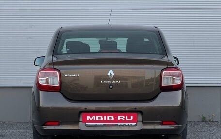 Renault Logan II, 2018 год, 697 000 рублей, 4 фотография