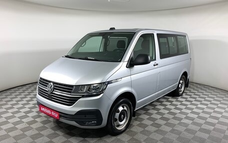 Volkswagen Multivan T6 рестайлинг, 2020 год, 4 557 000 рублей, 1 фотография