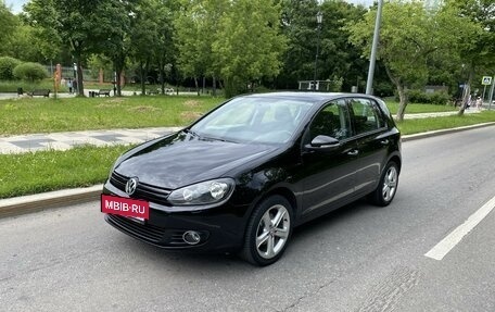 Volkswagen Golf VI, 2010 год, 900 000 рублей, 3 фотография