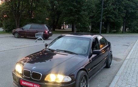 BMW 3 серия, 1999 год, 900 000 рублей, 1 фотография