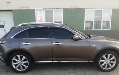 Infiniti FX I, 2007 год, 1 100 000 рублей, 3 фотография