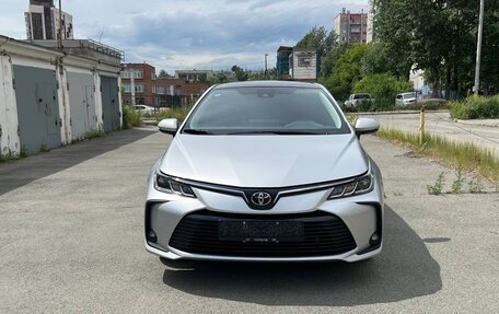 Toyota Corolla, 2022 год, 1 590 000 рублей, 2 фотография